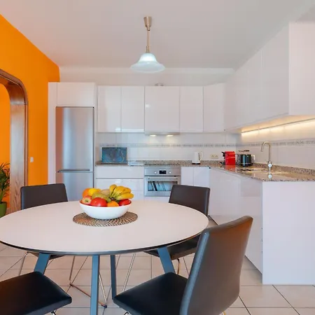 Grosses Mit Meerblick Auf Lanzarote By Interhome Tías